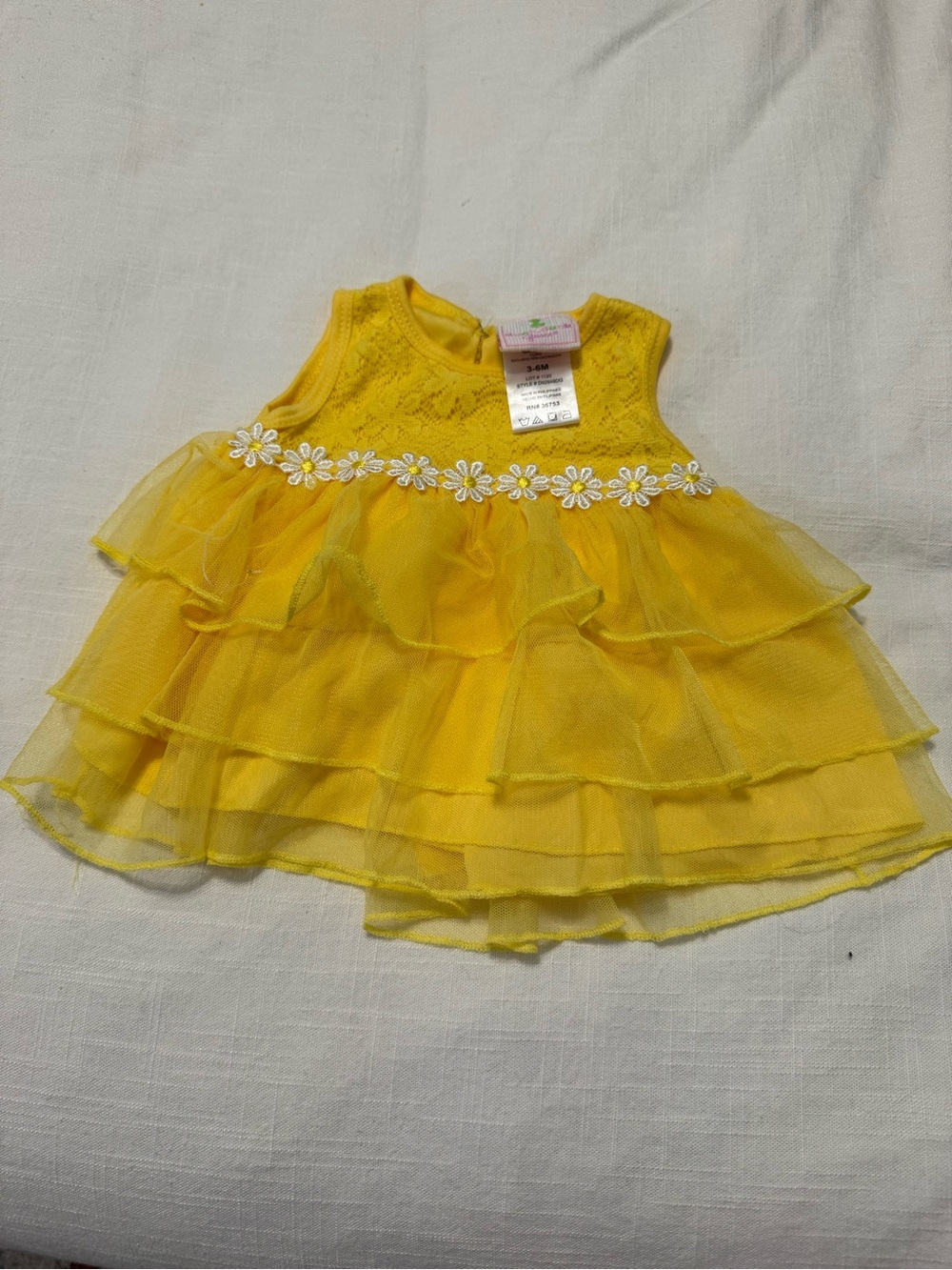 Duck Duck Goose Yellow Ruffle Tulle Daisy Flower Trim Girls Dress 3-6M